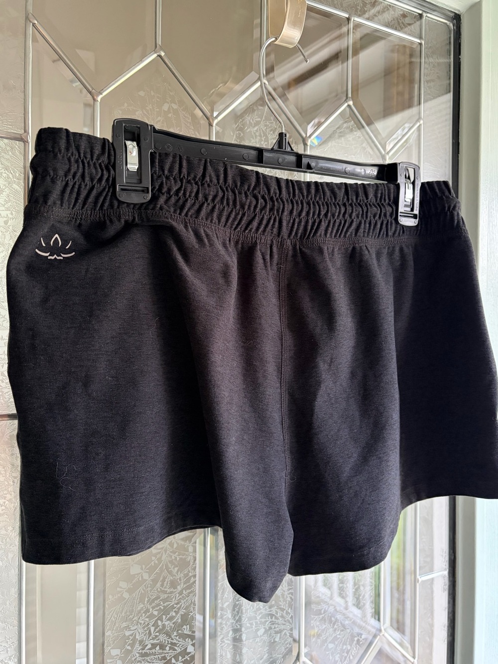 61. Size Large BEYOND YOGA Charcoal Heathered Space Dye Shorts